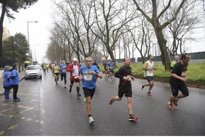 Dia do Pai é celebrado a correr